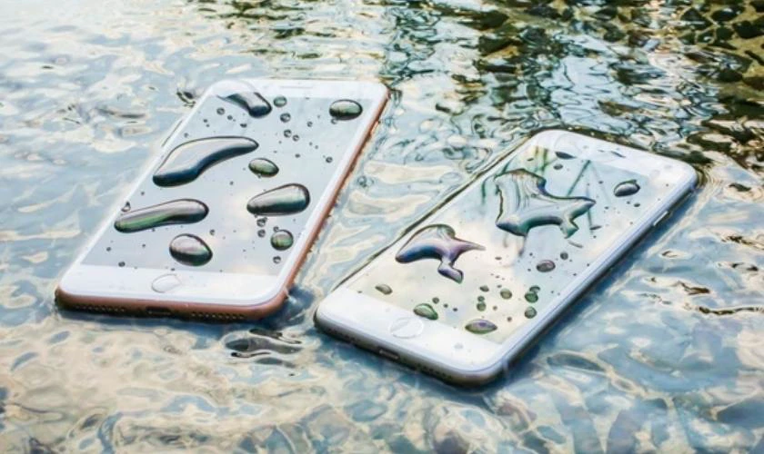 iPhone 8, 8 Plus c&oacute; chống nước kh&ocirc;ng?